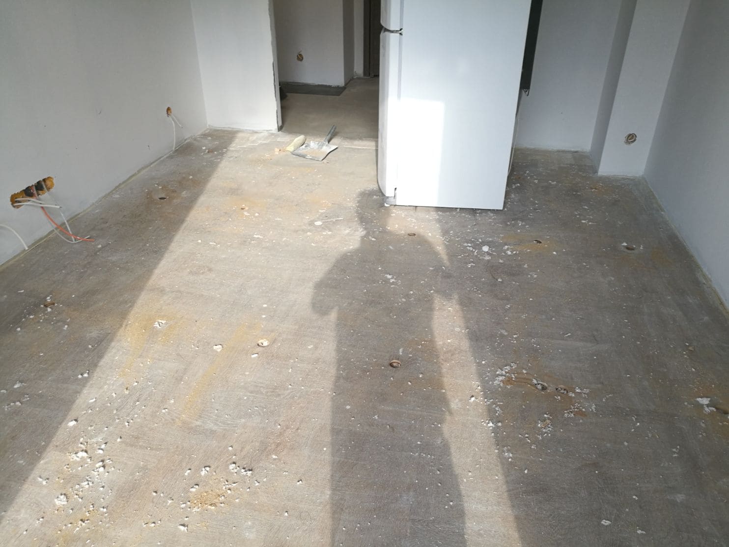 Εφαρμογή θερμομόνωσης με εμφύσηση Supafil σε ξύλινο δάπεδο